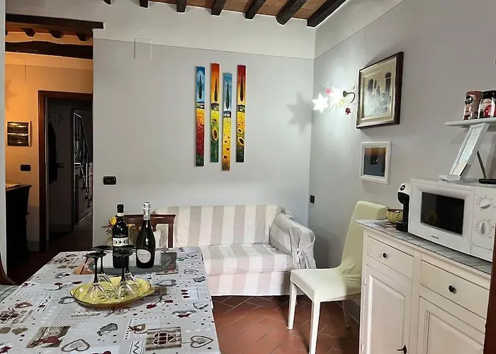 Enjoy Tuscany - Flat In The Center Of Апартаменты *